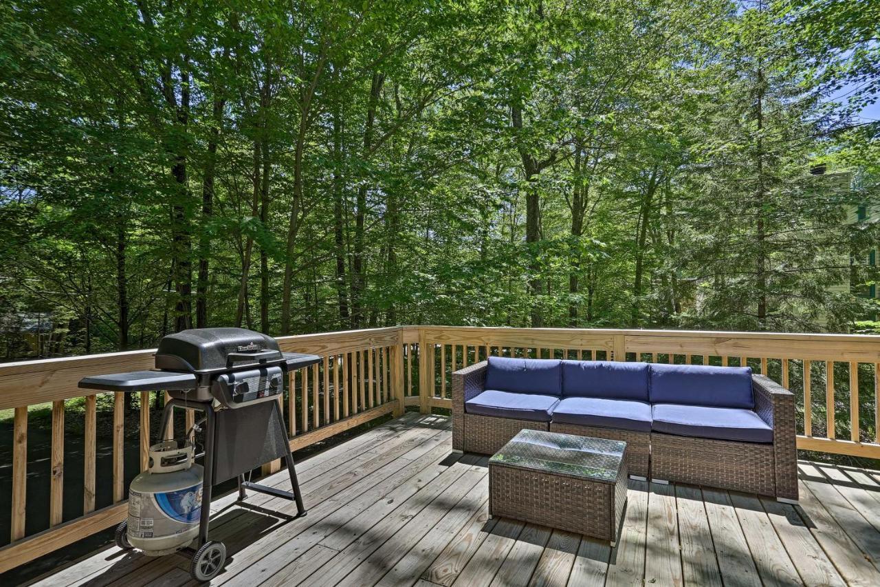 Bear Den Rustic Pocono Lake Home With Game Room! Buitenkant foto