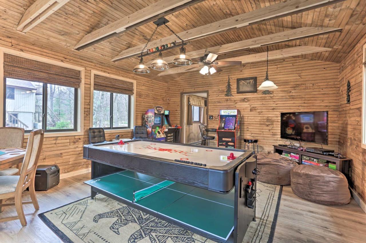 Bear Den Rustic Pocono Lake Home With Game Room! Buitenkant foto