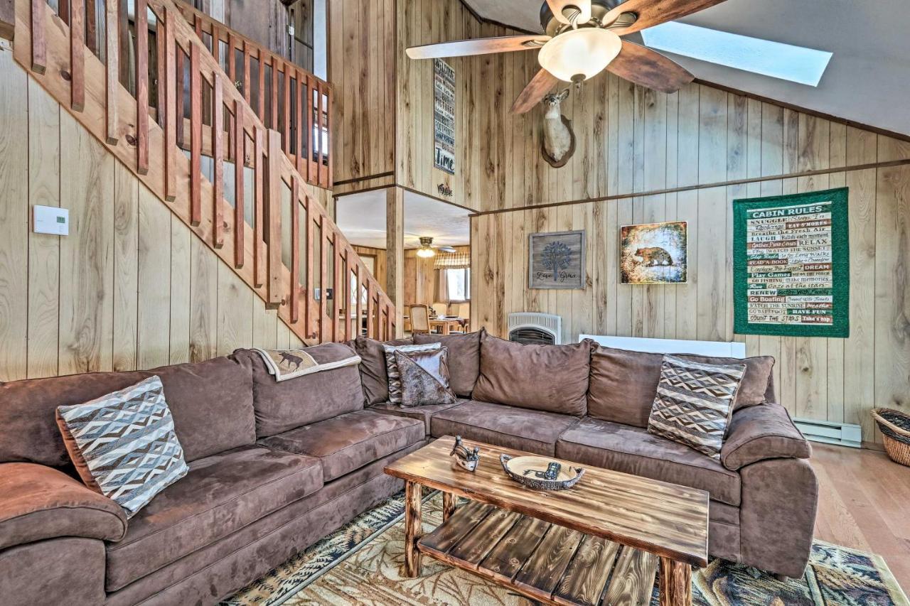 Bear Den Rustic Pocono Lake Home With Game Room! Buitenkant foto